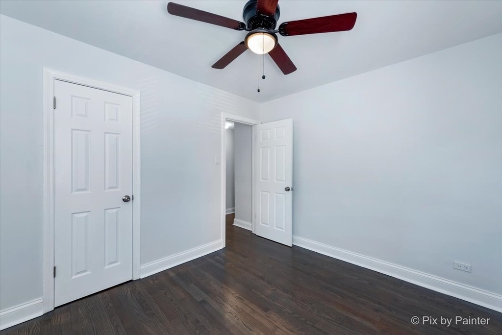 2729 W Berwyn Avenue - Photo 11