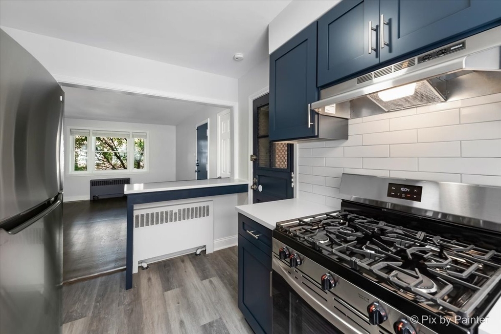 2729 W Berwyn Avenue - Photo 6