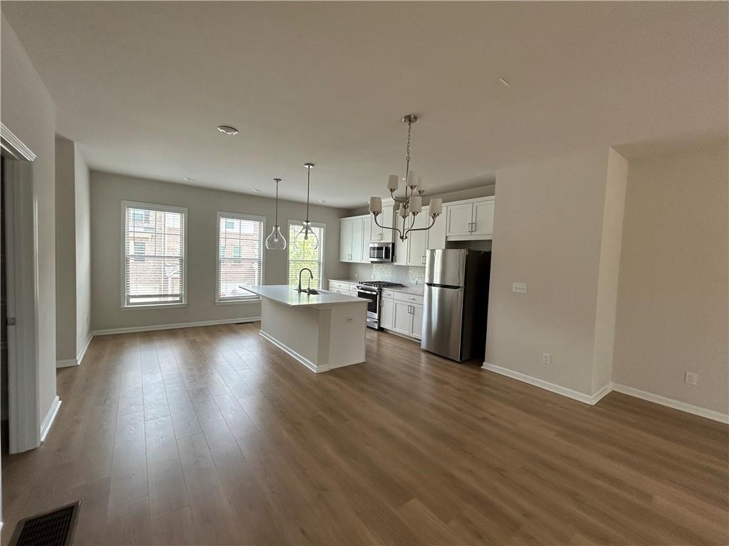 3715 Davis Circle - Photo 6