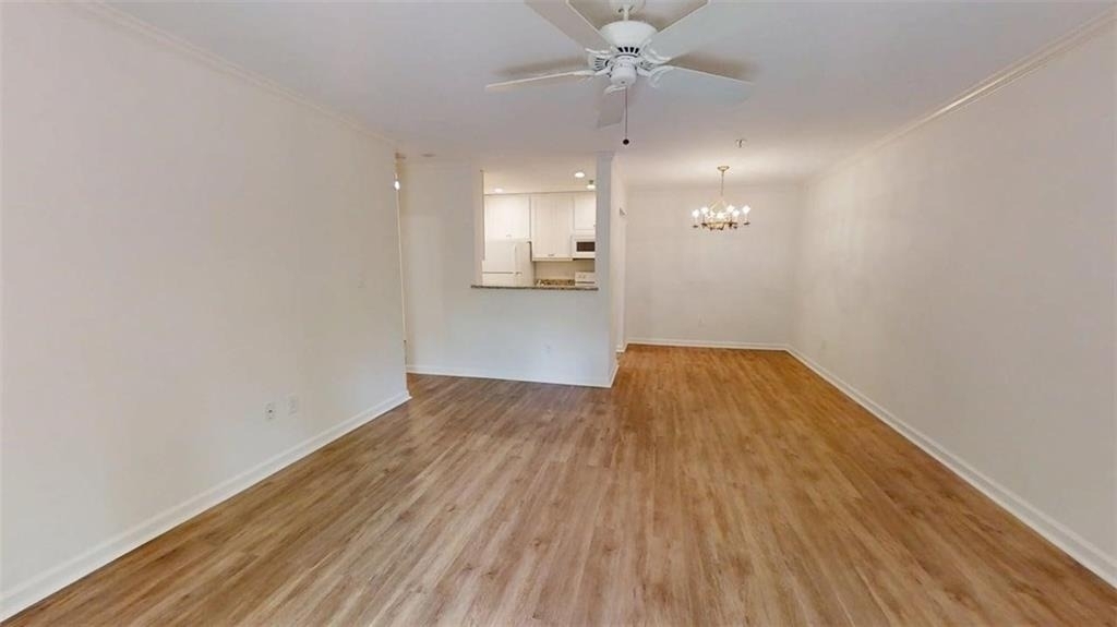 300 Johnson Ferry Road Ne - Photo 3