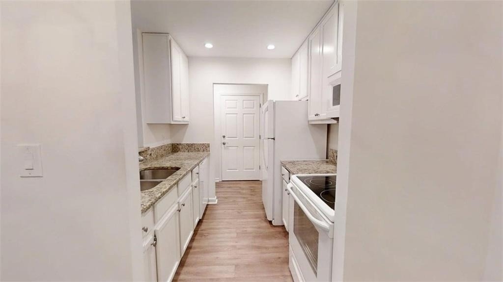300 Johnson Ferry Road Ne - Photo 8