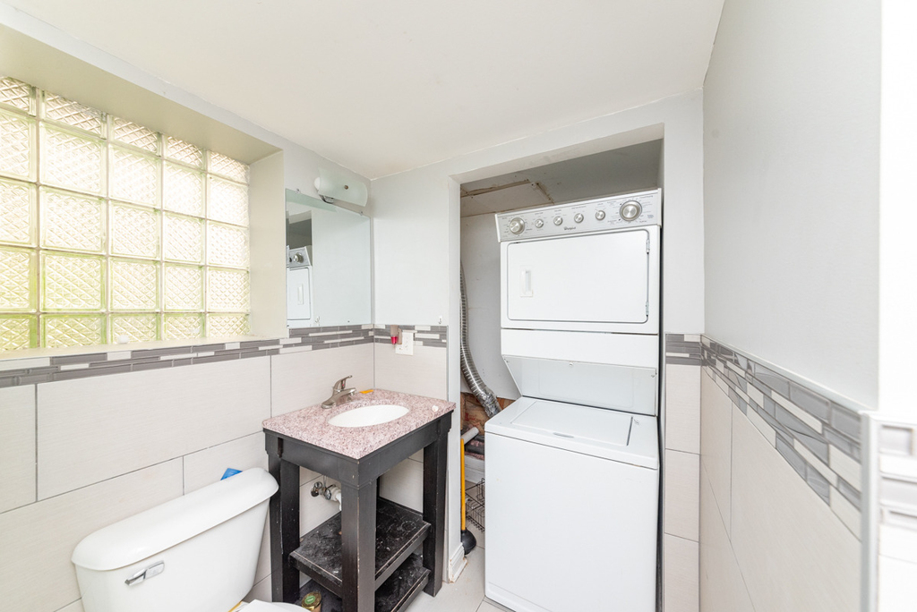 5344 W Eddy Street - Photo 5