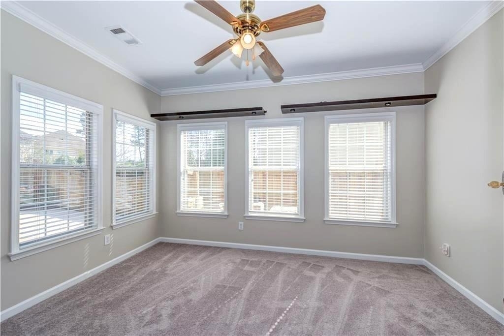 2020 Chelton Way Se - Photo 16