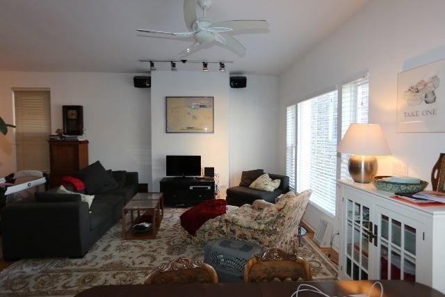 1407 N Wicker Park Avenue - Photo 7