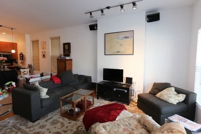 1407 N Wicker Park Avenue - Photo 4