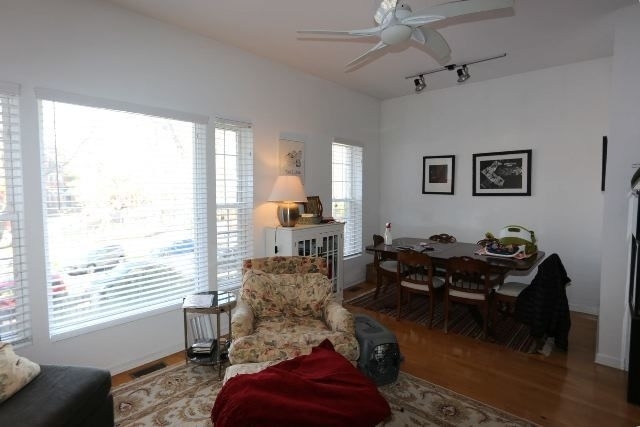 1407 N Wicker Park Avenue - Photo 8