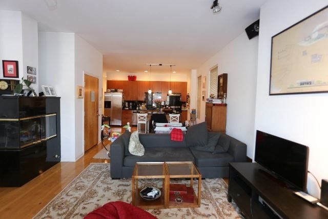 1407 N Wicker Park Avenue - Photo 9