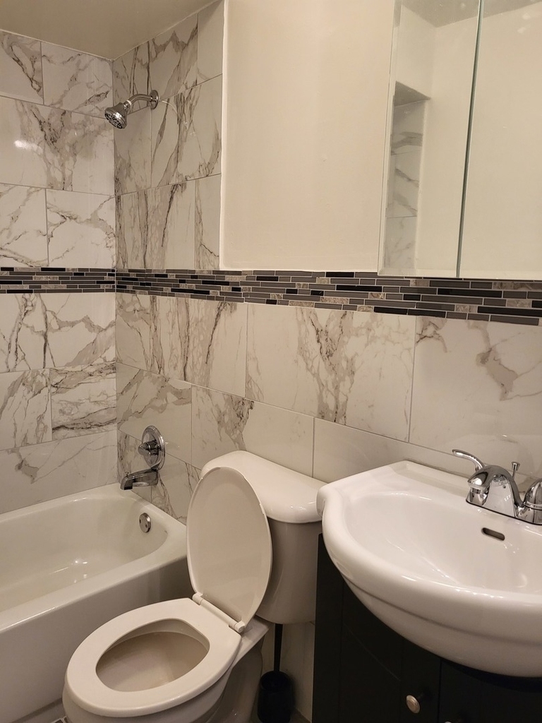 1227 S Harlem Avenue - Photo 12