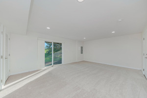 212 Commerce Street E - Photo 14