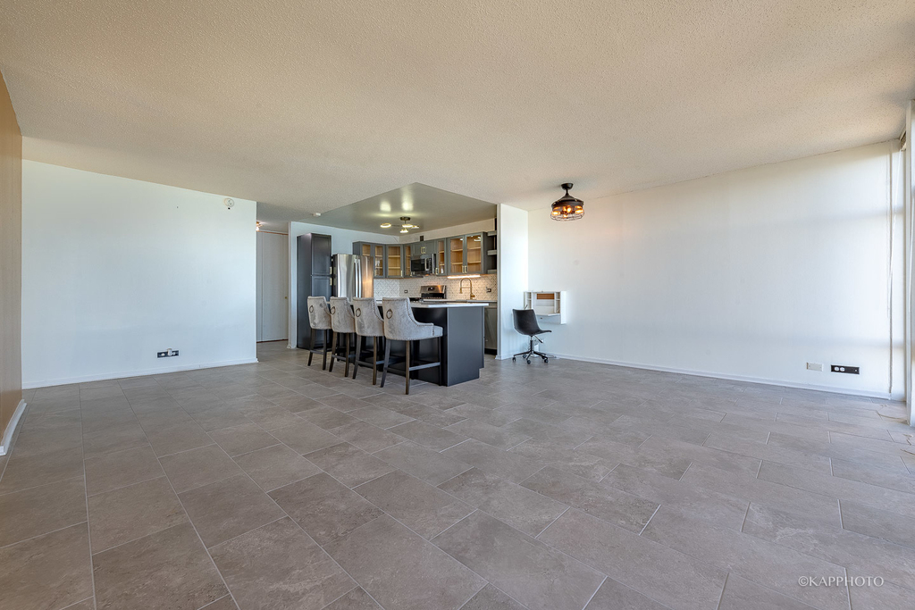 6700 S South Shore Drive - Photo 4