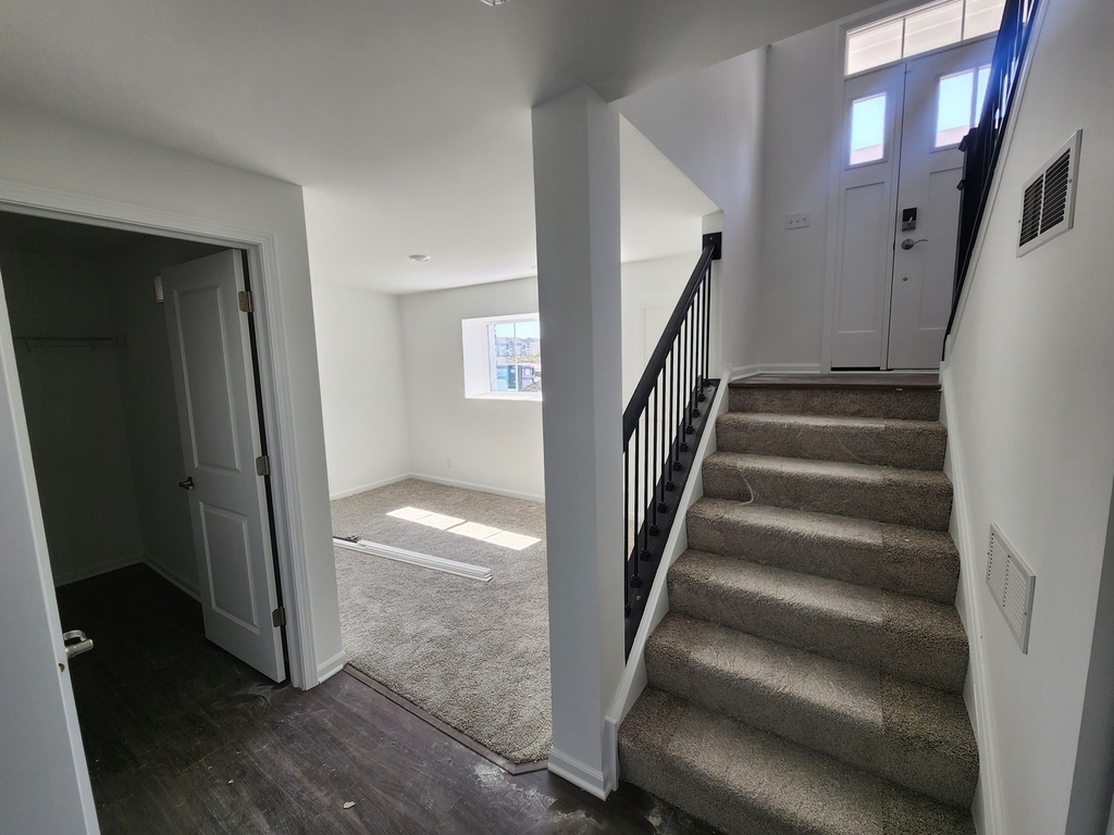 1033 Atterberg Road - Photo 11