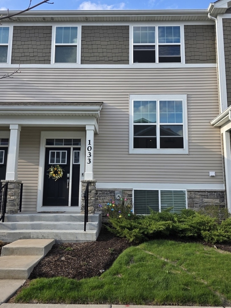 1033 Atterberg Road - Photo 0
