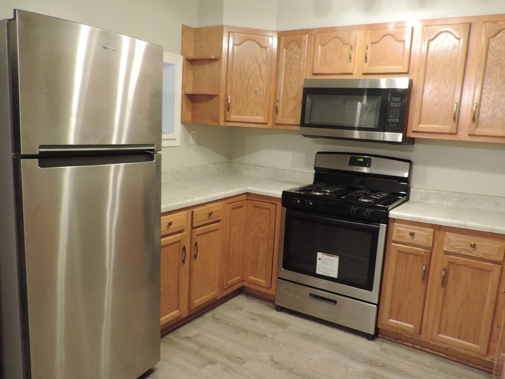 204 E Bailey Road - Photo 2