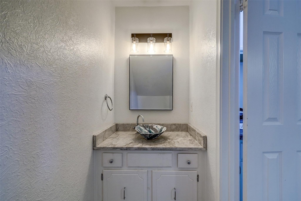 2513 Bering Drive - Photo 6