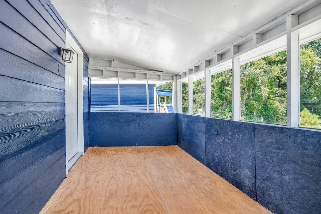 16016 Green Manor Drive - Photo 14