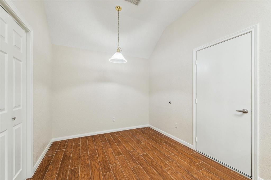 2806 Crescent Star Road - Photo 10