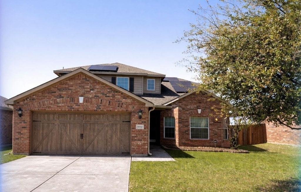30915 E Lost Creek Boulevard - Photo 0