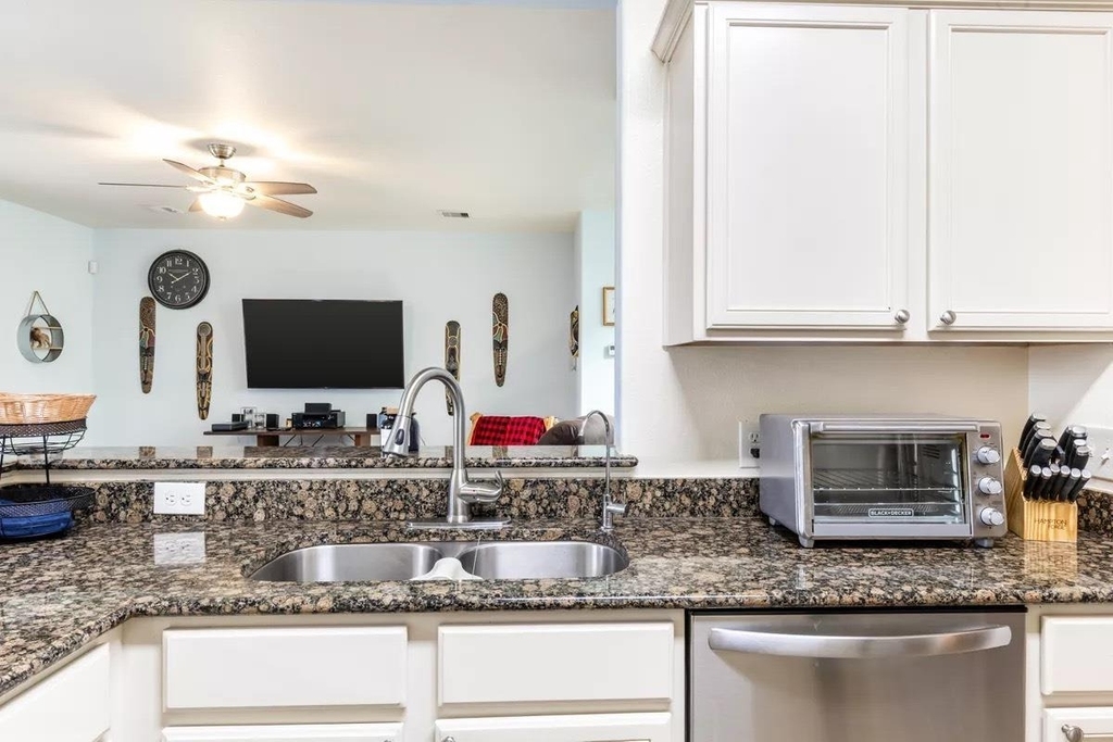 30915 E Lost Creek Boulevard - Photo 3