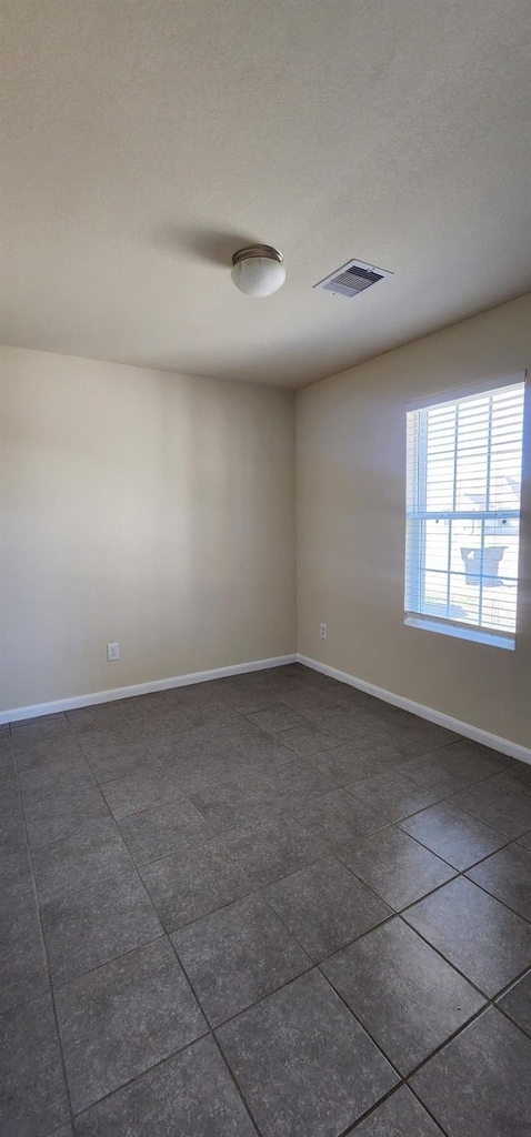 8421 W 1st Street - Photo 10