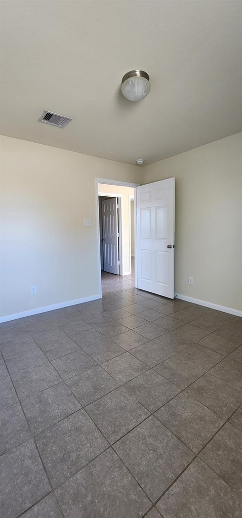 8421 W 1st Street - Photo 7