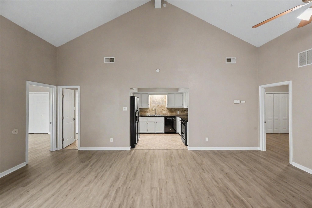 800 N San Jacinto - Photo 16