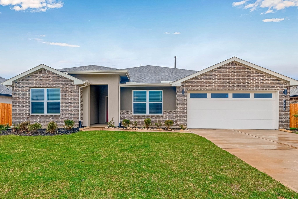 3418 Lake Landing Ln - Photo 0