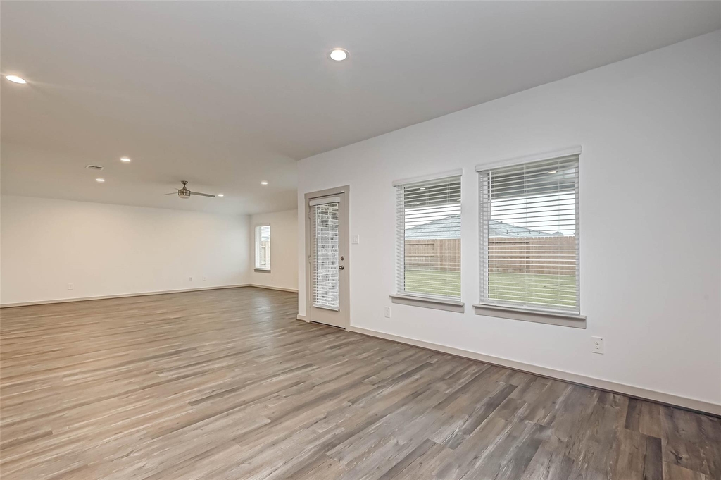 3418 Lake Landing Ln - Photo 13