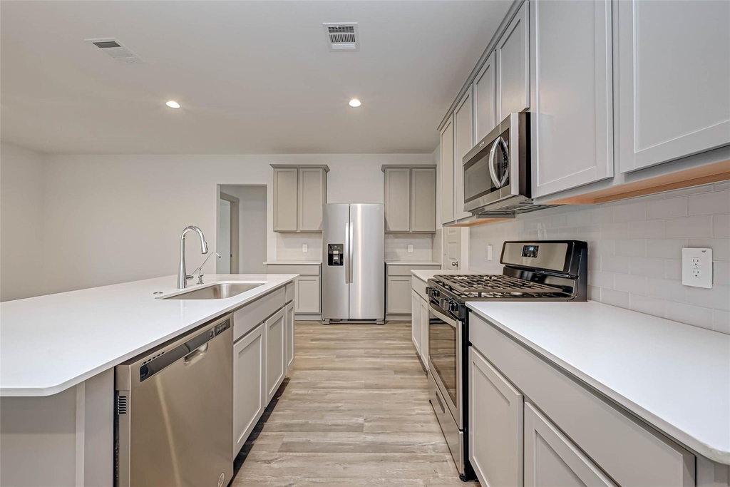 3418 Lake Landing Ln - Photo 21