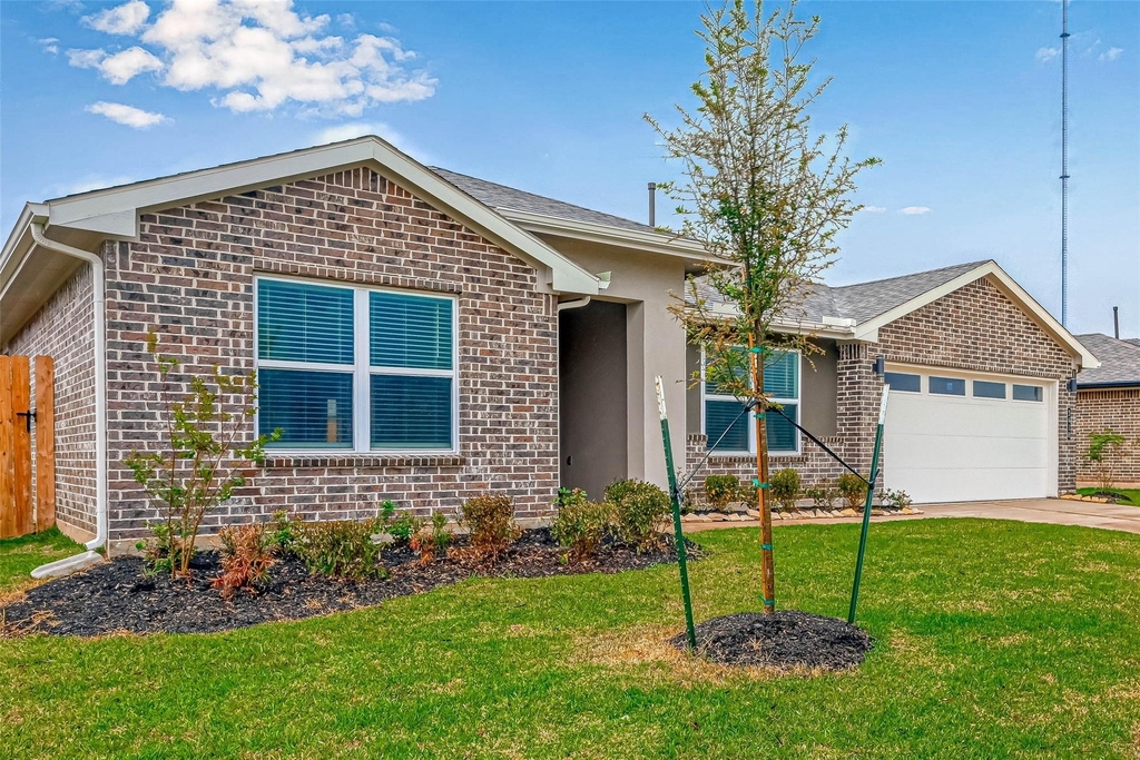 3418 Lake Landing Ln - Photo 2
