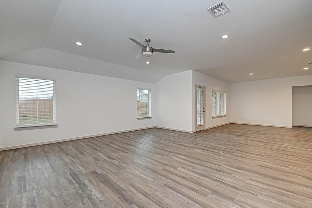 3418 Lake Landing Ln - Photo 16