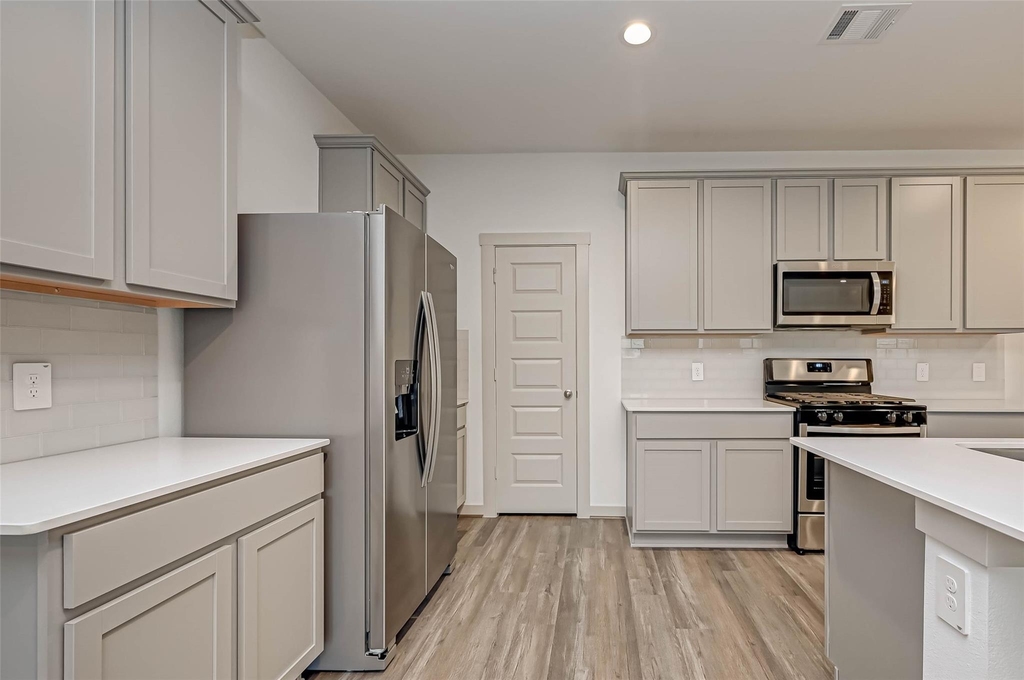 3418 Lake Landing Ln - Photo 26