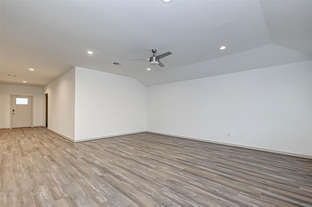 3418 Lake Landing Ln - Photo 14