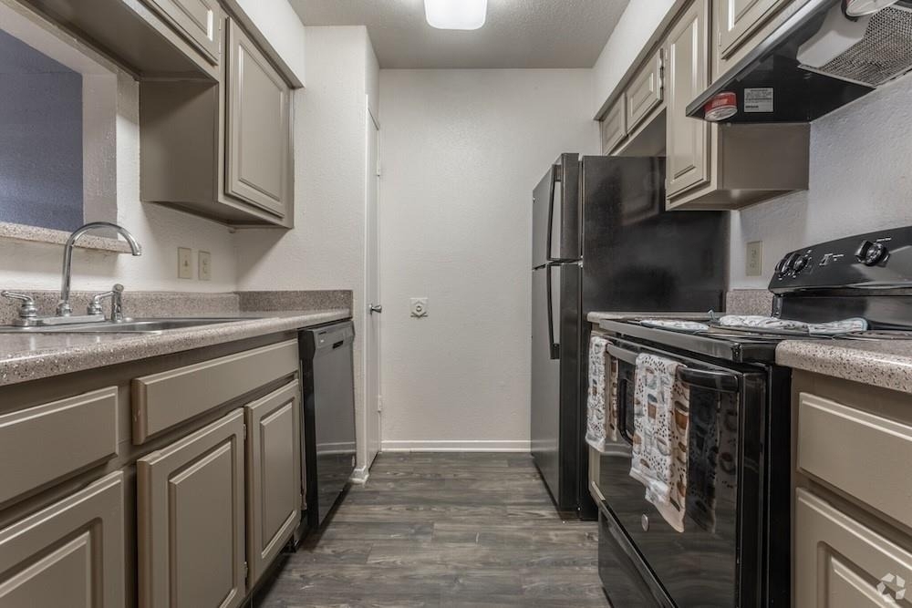 480 W Parker Road - Photo 13