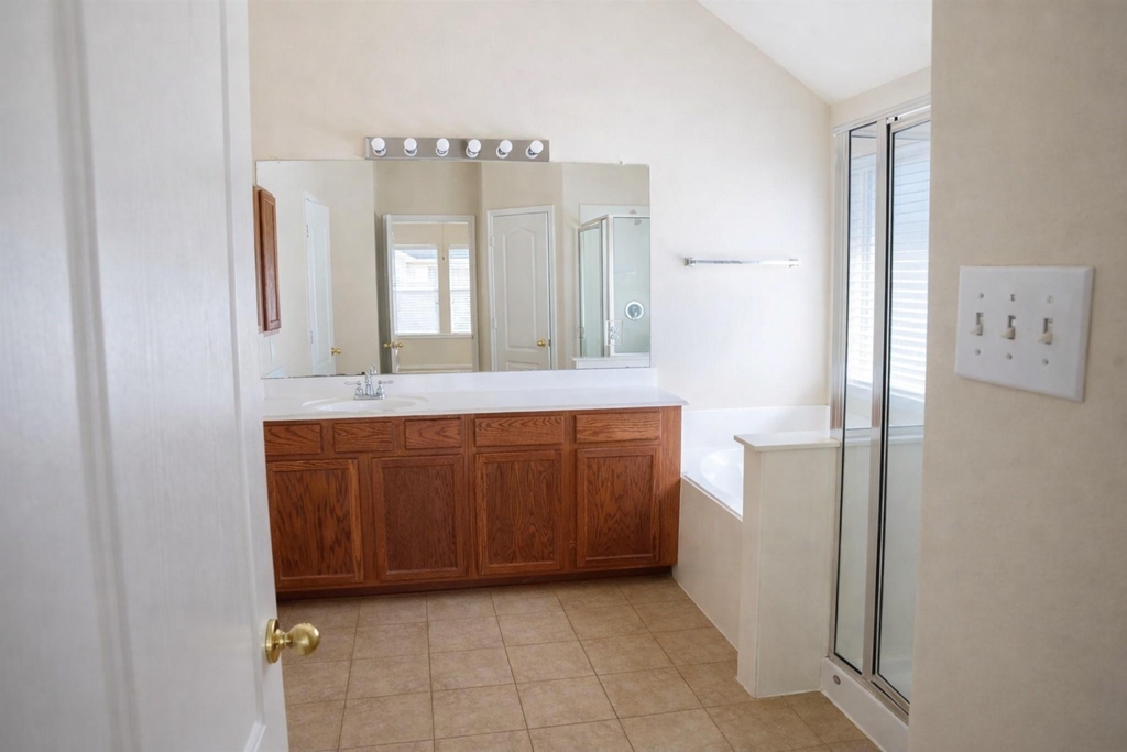 8515 Clarkman Ridge Lane - Photo 13