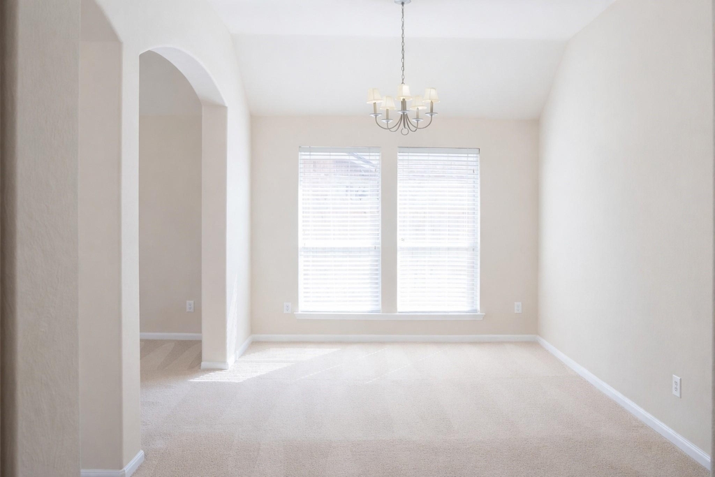 8515 Clarkman Ridge Lane - Photo 3