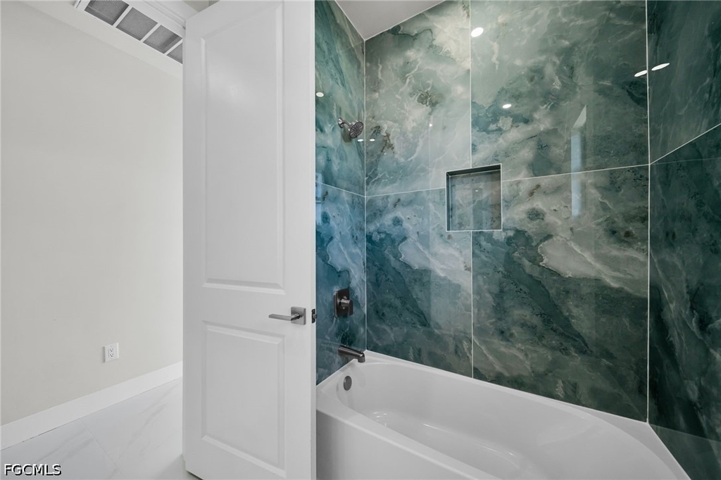 2913 14th Street W - Photo 26