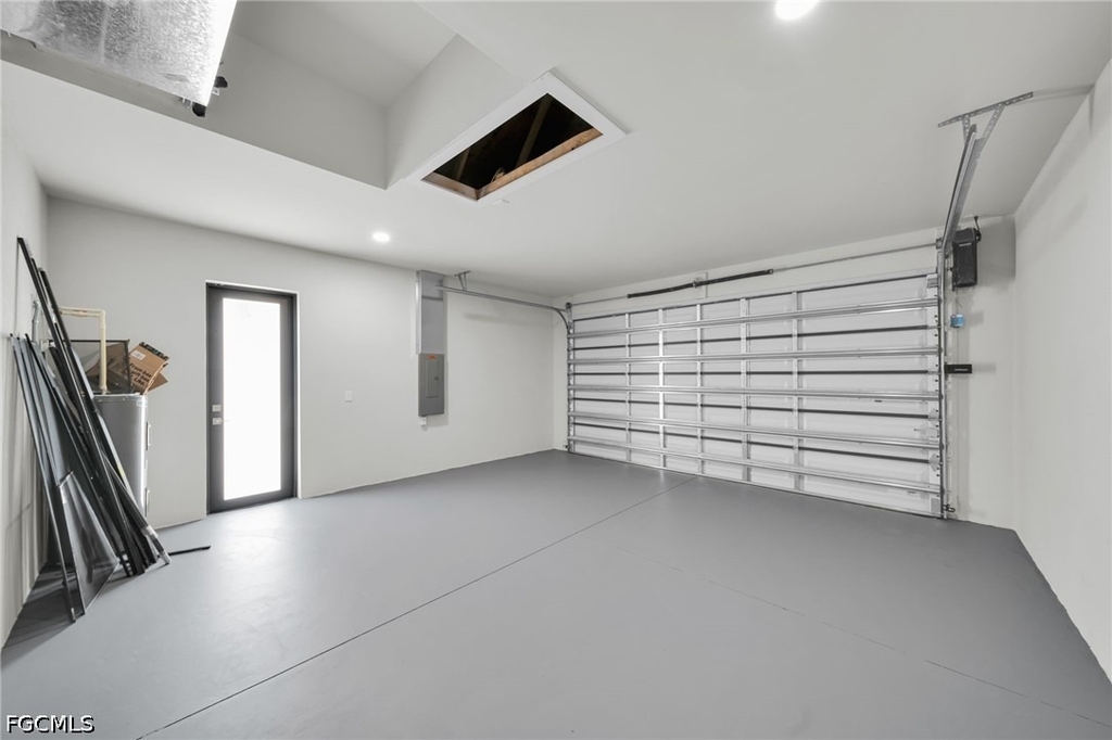2913 14th Street W - Photo 13