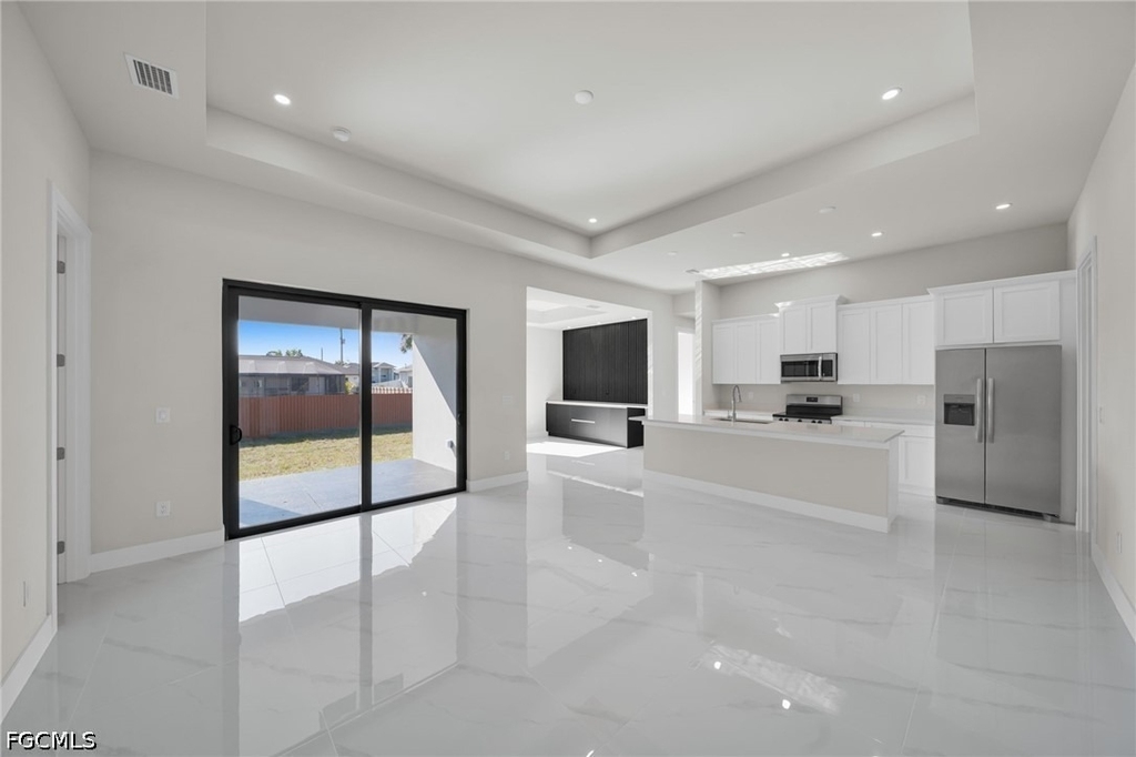 2913 14th Street W - Photo 1