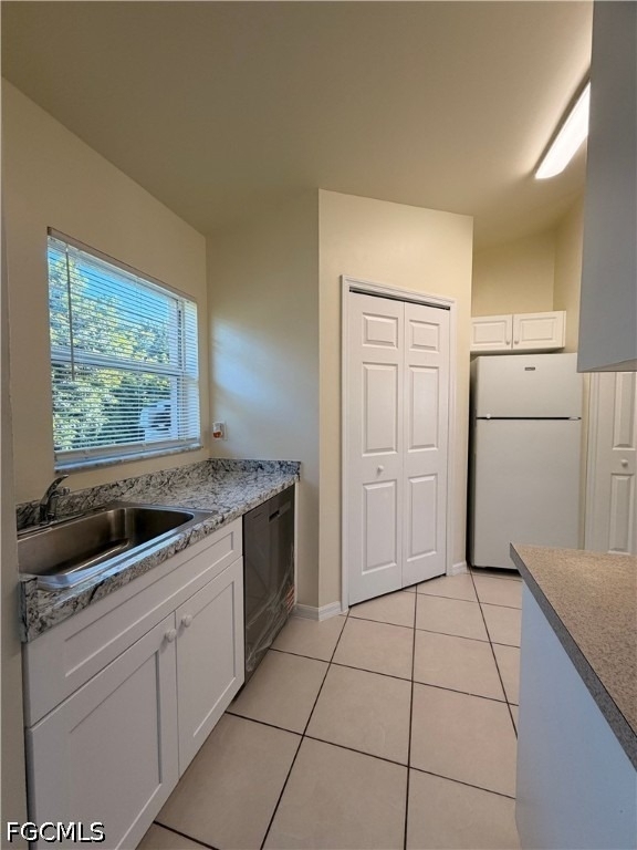 762 Gallo Avenue S - Photo 8