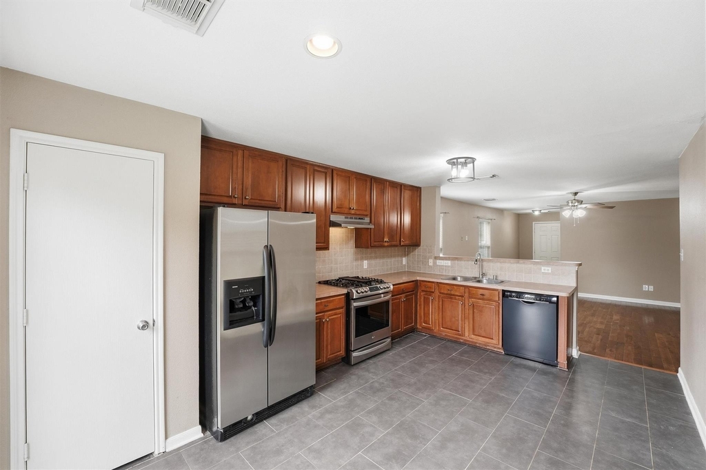 21314 Misty Brook Bend Lane - Photo 9