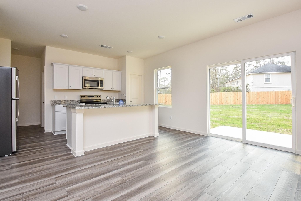 3603 Admiralty Drive - Photo 15