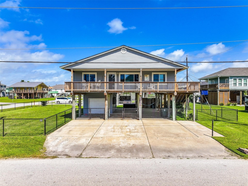 21600 Zachary Drive - Photo 0