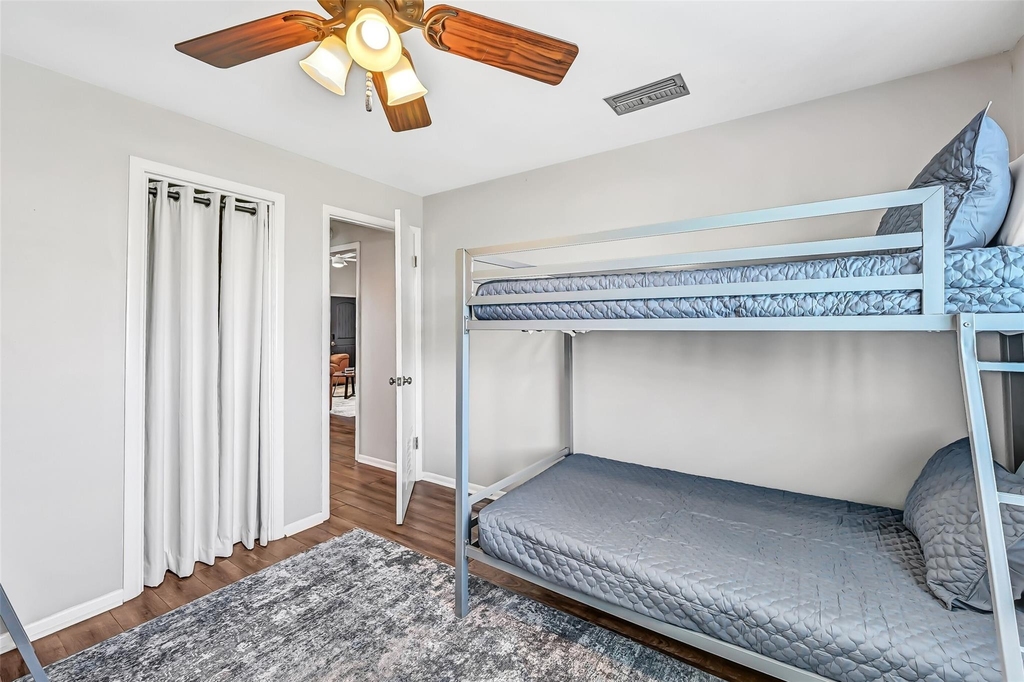 21600 Zachary Drive - Photo 19