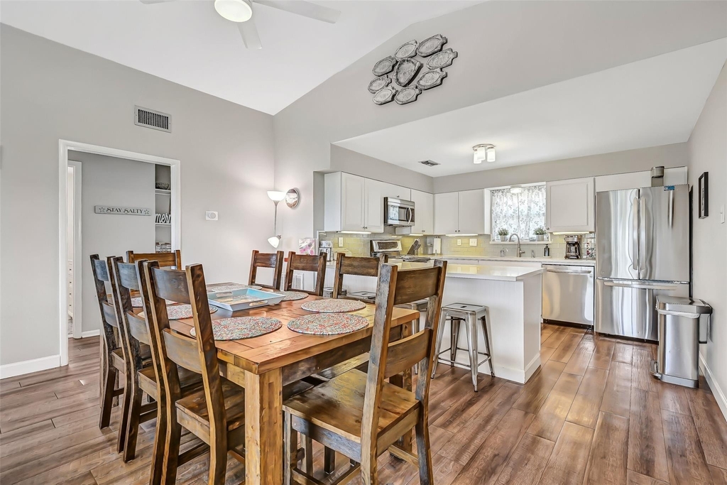 21600 Zachary Drive - Photo 10