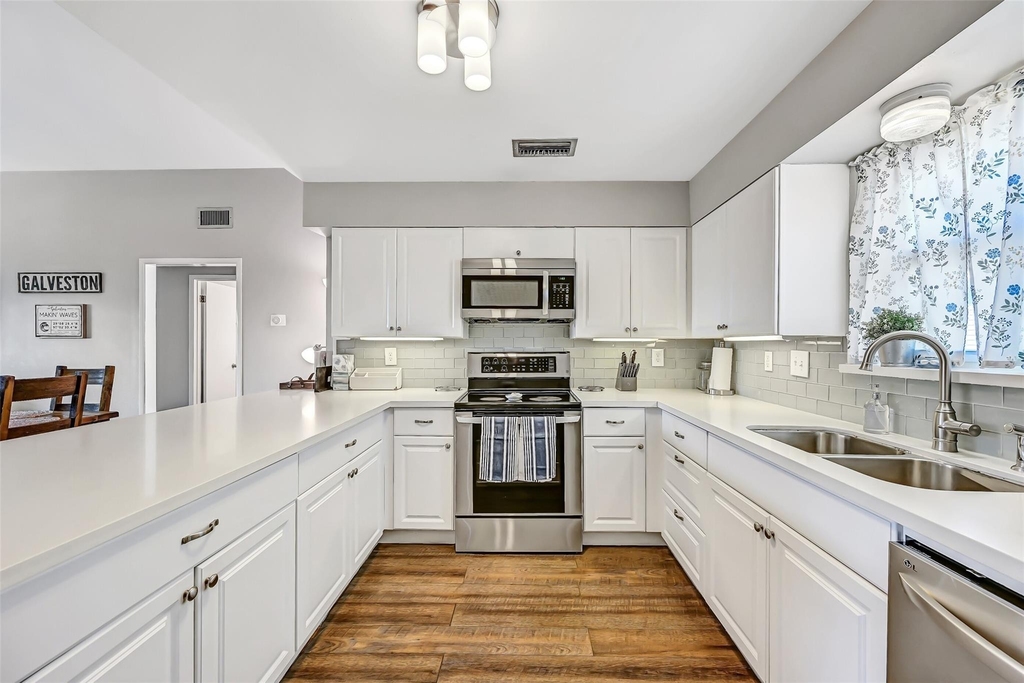 21600 Zachary Drive - Photo 14