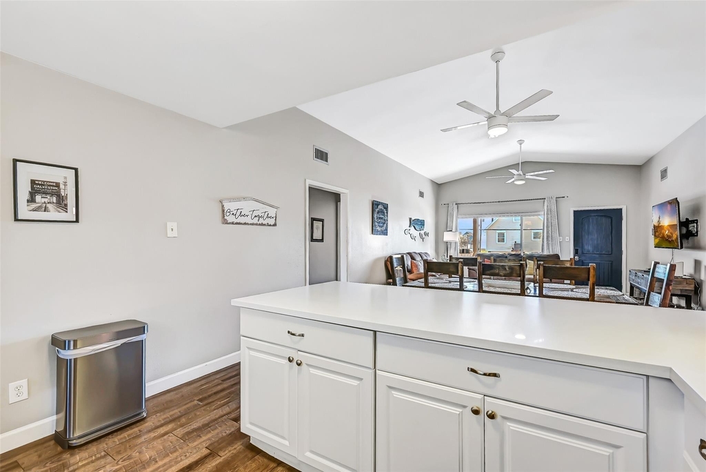 21600 Zachary Drive - Photo 16