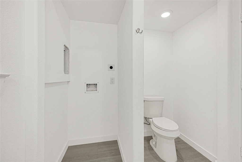 6620 Lawndale Street - Photo 4