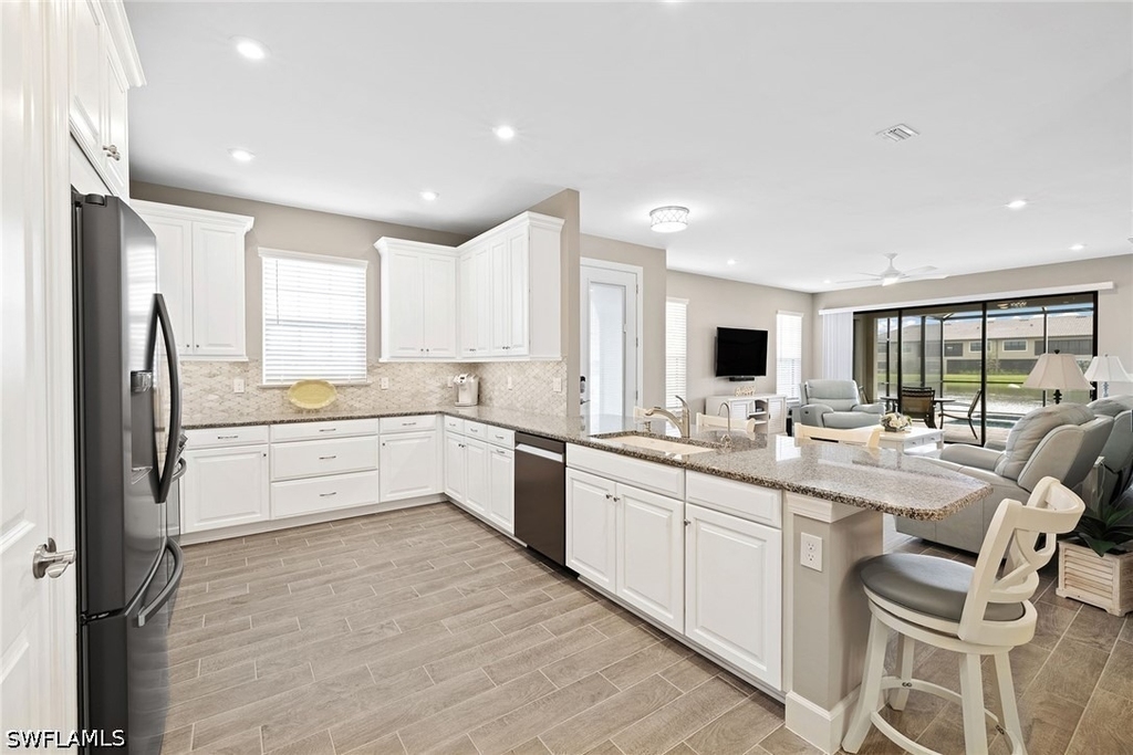 15155 Tolmino Street - Photo 8
