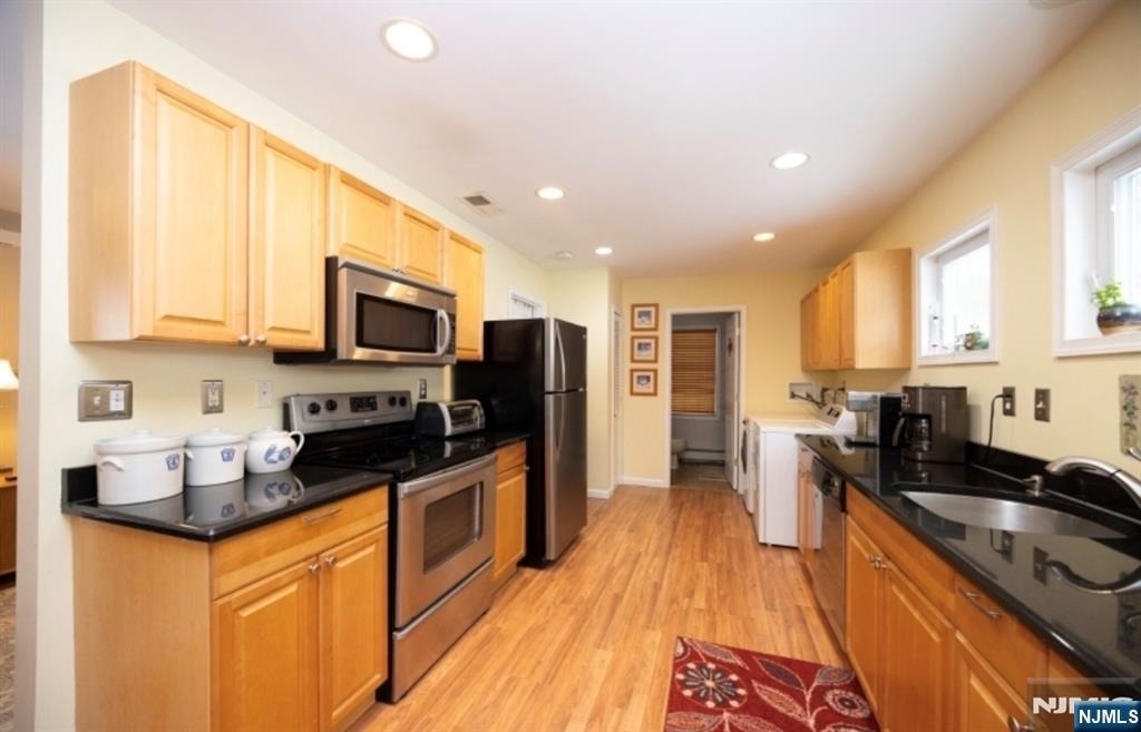64 Hilltop - Photo 9