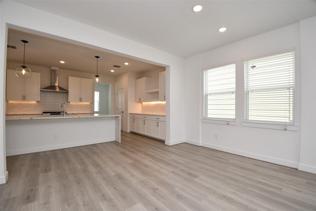 2209 Via Laura Lane - Photo 5